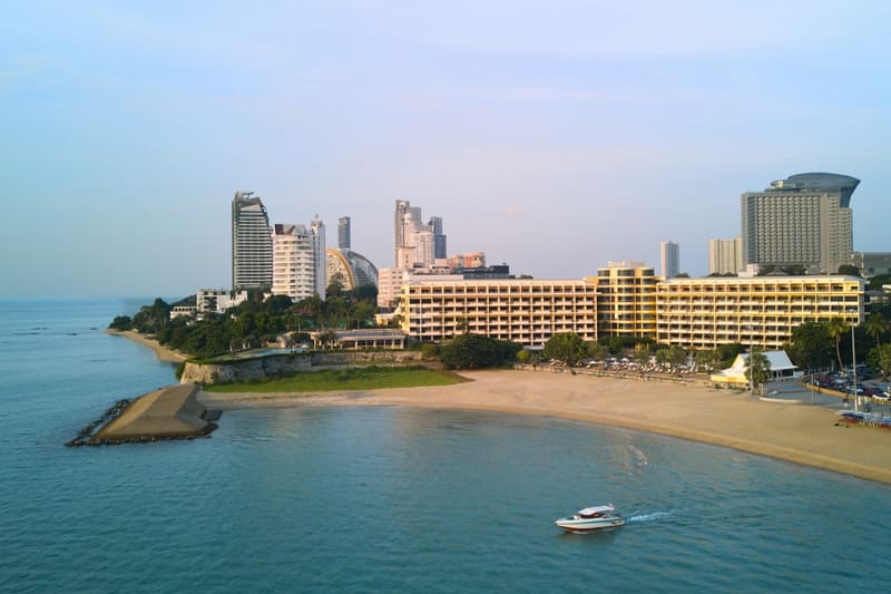 โรงแรมดุสิตธานี พัทยา